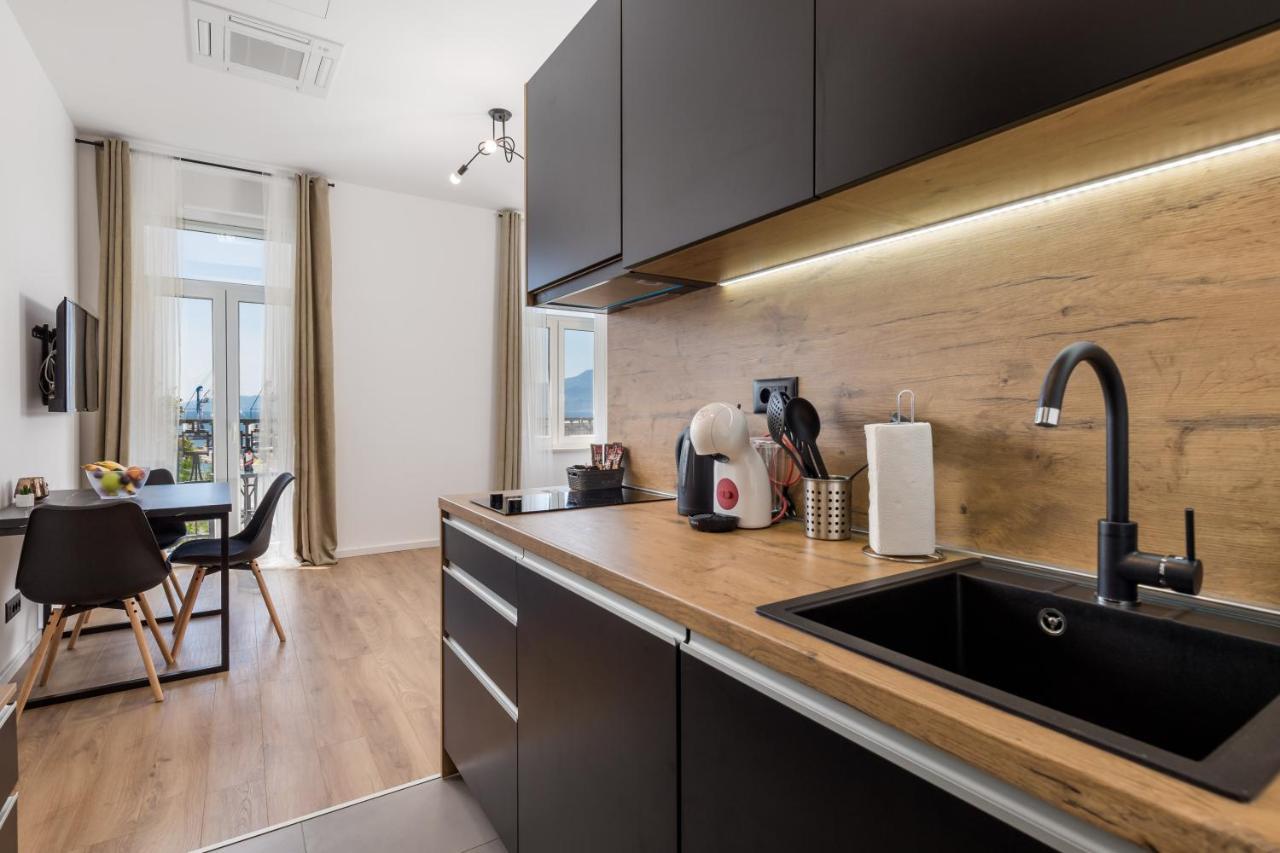 Apartments Bristol 2 Риека Экстерьер фото