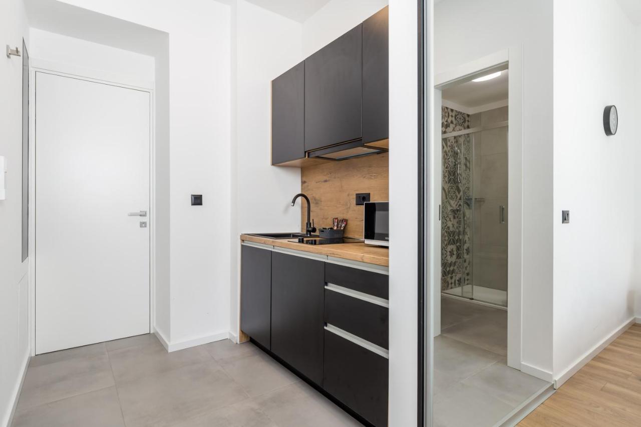Apartments Bristol 2 Риека Экстерьер фото
